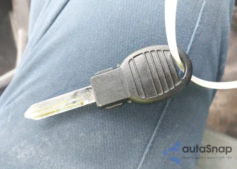 2017 Ram 1500 Express 4X2 6'4 Box из США, поврежденный, VIN 1C6RR6FT0HS615673